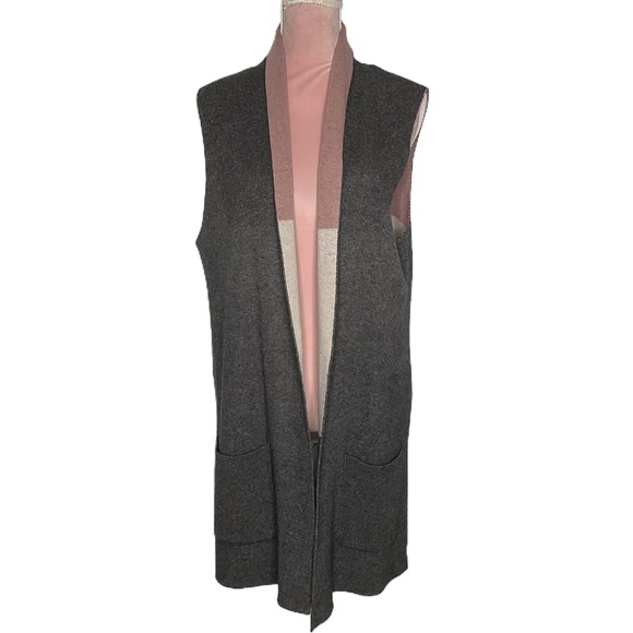 None Jackets & Blazers - Gray Women's‎ Vest
